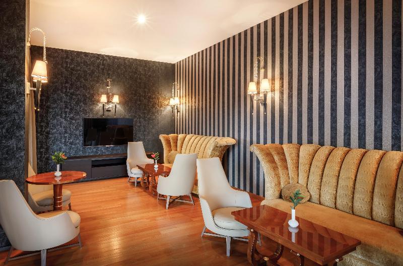 בפורטורוז Remisens Casa Rosa - Hotel Metropol Annexe מראה חיצוני תמונה